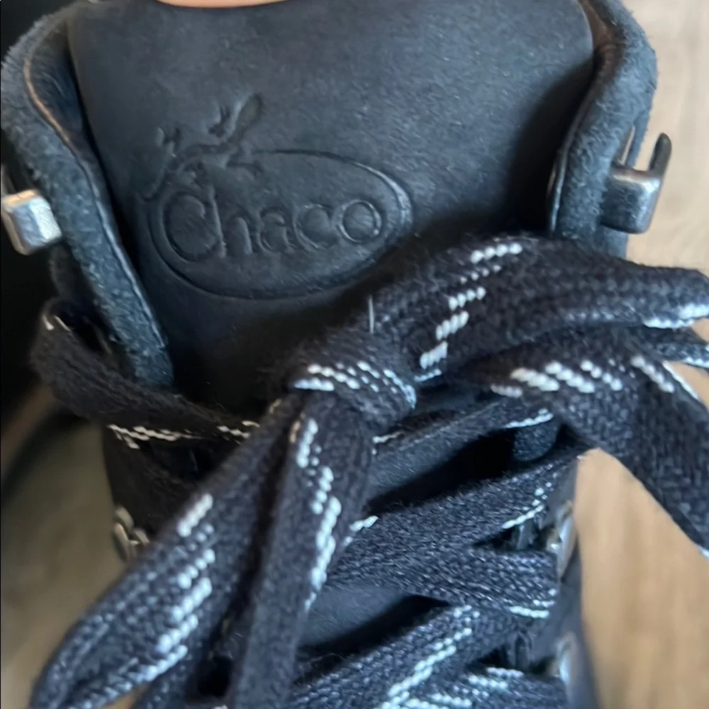 Chaco Black Lace Up Boots with Metal Eyelets - Picture 3 of 6
